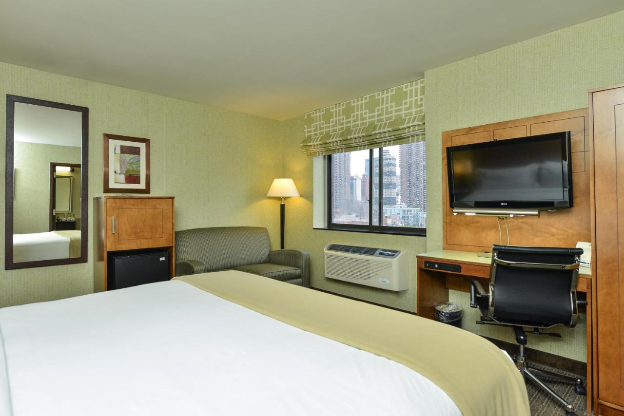 ניו יורק Holiday Inn Express Manhattan Midtown West By Ihg מראה חיצוני תמונה