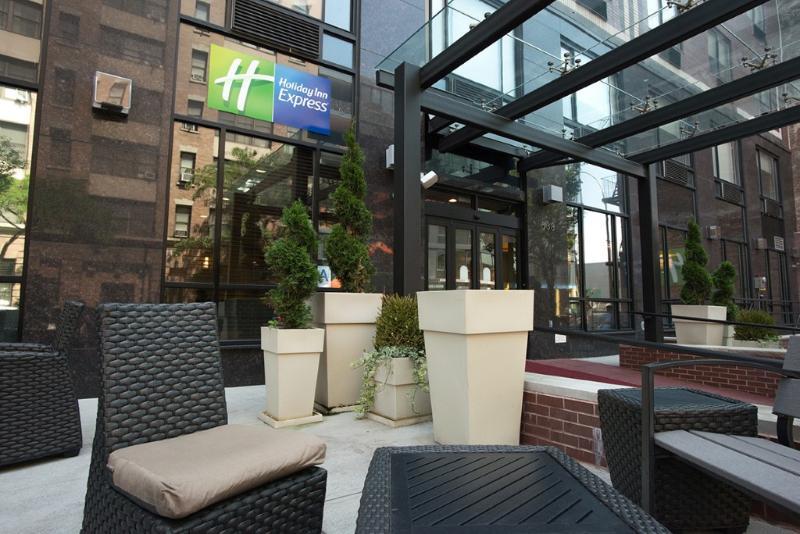 ניו יורק Holiday Inn Express Manhattan Midtown West By Ihg מראה חיצוני תמונה